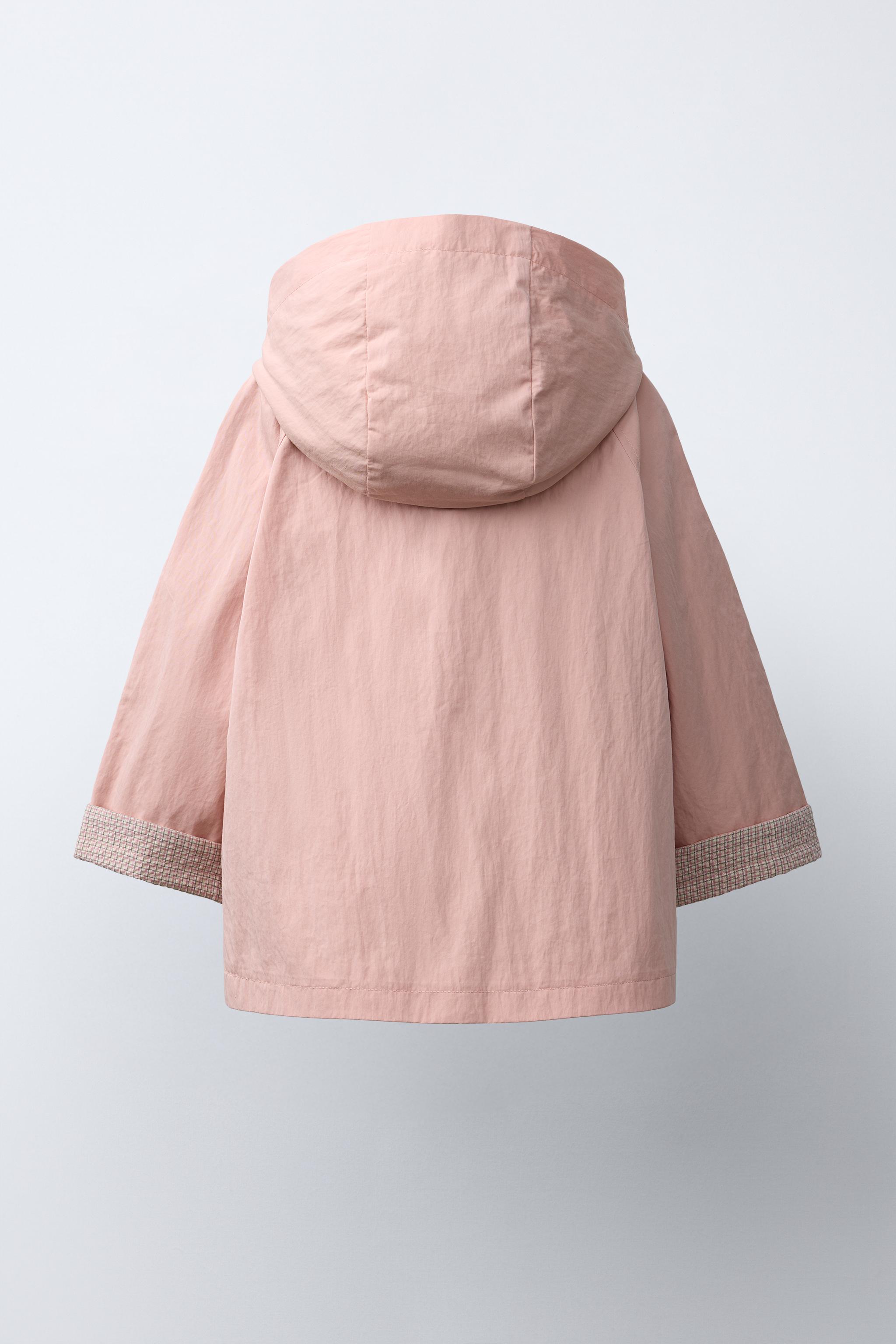 LIGHTWEIGHT HOODED PARKA